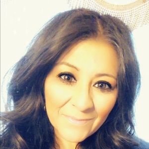 Meet your Posher, Vickie